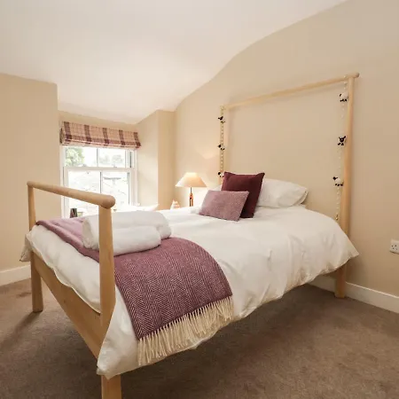 2 Kings Yard Holiday home *